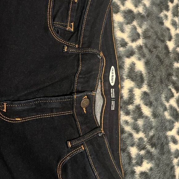 COPY - Old Navy Rockstar Super Skinny Jeans (Size 4) - Picture 6 of 6